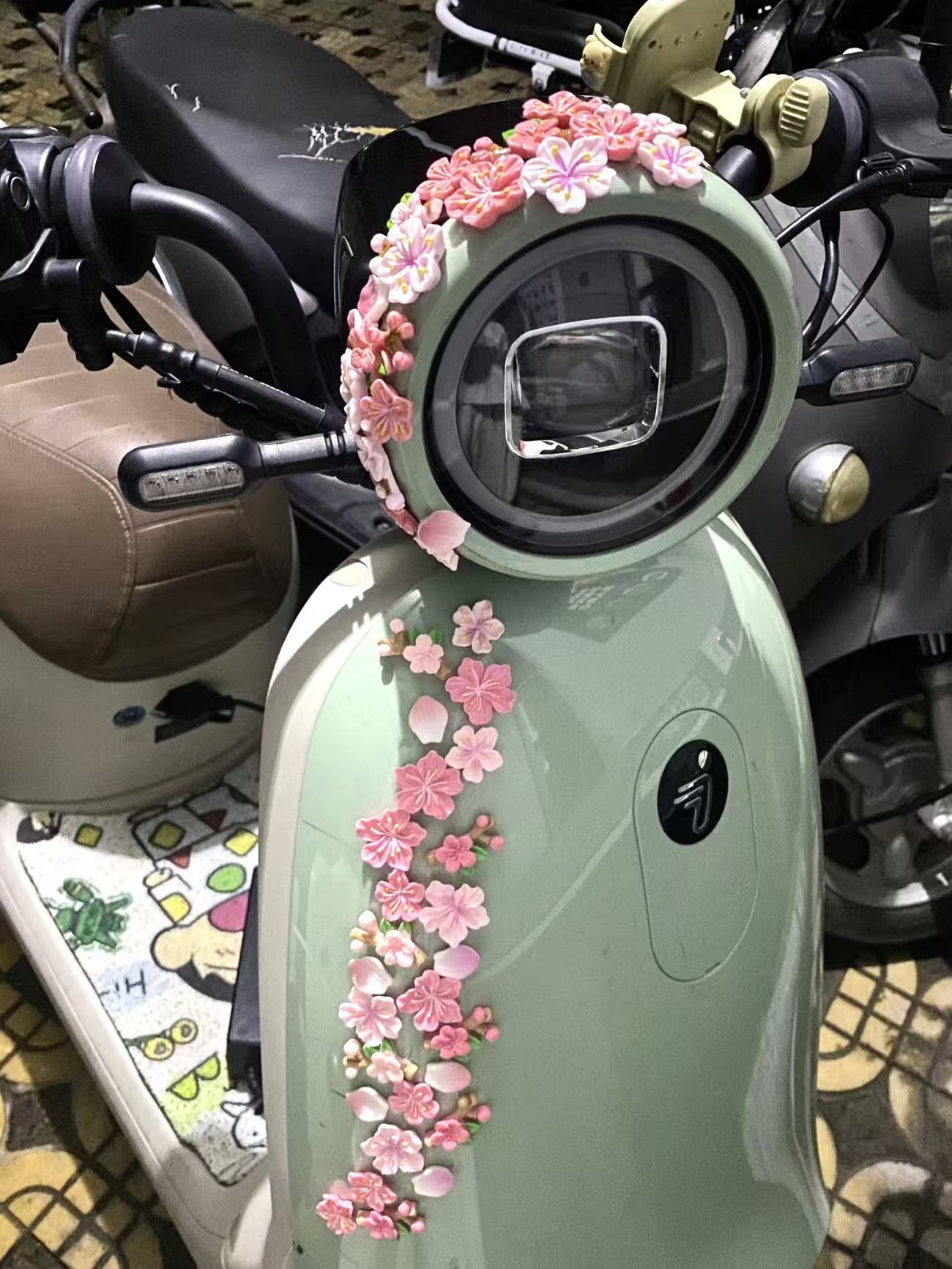 Şeftali Çiçeği Araba Çıkartmas - Car Accessories Sticker incelemesi ve fiyatı
